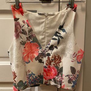 Lovers + friends floral crop top, Size S